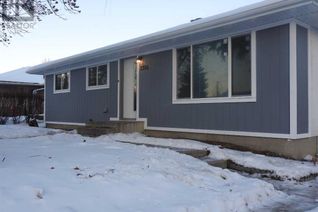 Bungalow for Sale, 3305 44a Avenue, Red Deer, AB