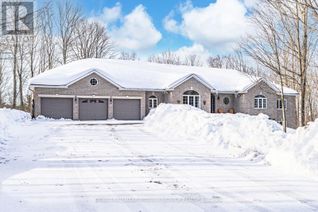 Detached House for Sale, 5 Maple Ridge Road, Oro-Medonte, ON