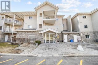 Freehold Townhouse for Sale, 1390 Lauzon Road #325, Windsor, ON