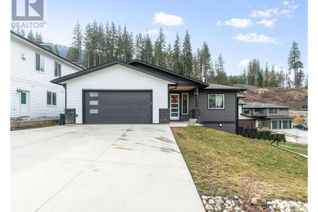 Ranch-Style House for Sale, 61 15 Avenue Se, Salmon Arm, BC