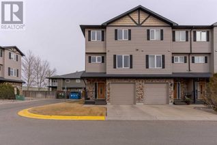 Townhouse for Sale, 762 Heritage Boulevard W #35, Lethbridge, AB