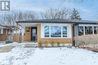 Semi-Detached House for Sale, 117 Anna Capri Drive, Hamilton, ON