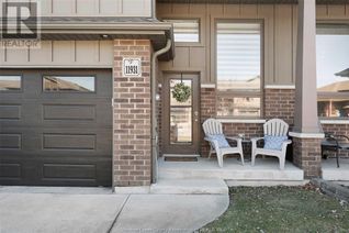 Freehold Townhouse for Sale, 11931 Maitland Avenue, Windsor, ON