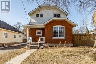 Detached House for Sale, 542 Church Street S, Cambridge, ON