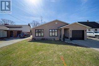 Backsplit for Sale, 1125 Errol Road, Sarnia, ON