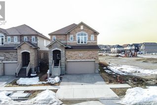 Detached House for Sale, 14 Waterbow Trail, Kitchener, ON