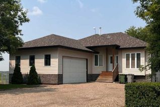 Bungalow for Sale, 118 4 Avenue, Lashburn, SK