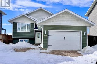 Detached House for Sale, 106 Martens Crescent, Warman, SK