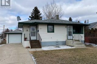 House for Sale, 322 4 Avenue, Bassano, AB