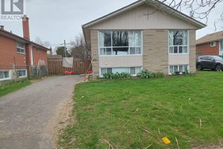 Detached House for Rent, 42 Stanwell Drive #Main, Toronto (Bendale), ON