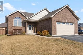 Bungalow for Sale, 284 Donly Drive S, Simcoe, ON