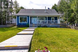 Bungalow for Sale, 16 Lakeview Crescent, Roberts Arm, NL