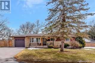 Bungalow for Sale, 22 Victoria Street, Cambridge, ON