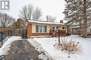Bungalow for Sale, 128 Toulon Crescent, London East (East I), ON