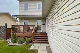 House for Sale, 10517 82 Street, Peace River, AB House for Sale, 10517 82 Street, Peace River, AB