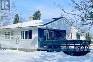 Bungalow for Sale, 11 Parr Ave, Dryden, ON