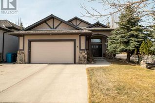 House for Sale, 8 Canyon Boulevard W, Lethbridge, AB