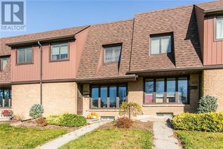 Townhouse for Sale, 130 Kingswood Drive Unit# 33, Kitchener, ON