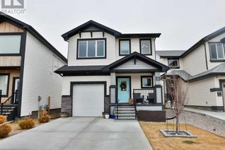 House for Sale, 555 Moonlight Lane W, Lethbridge, AB