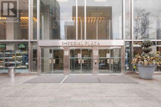 Loft for Rent, 111 St Clair Avenue W #1001, Toronto (Yonge-St. Clair), ON