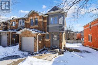 Townhouse for Sale, 895 Caribou Valley Circle #15, Newmarket (Armitage), ON