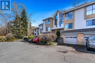 Townhouse for Sale, 1404 Mckenzie Ave #3, Saanich, BC