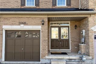 Freehold Townhouse for Rent, 2068 Barnboard Hollow, Oakville, ON