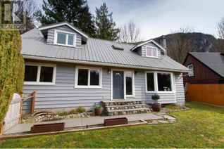 House for Sale, 1107 Plateau Crescent, Squamish, BC