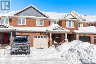 Townhouse for Sale, 281 Penndutch Circle, Whitchurch-Stouffville (Stouffville), ON