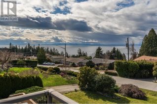 Property for Sale, 4946 Laurel Avenue, Sechelt, BC