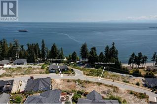 Property for Sale, 5972 Barnacle Street, Sechelt, BC