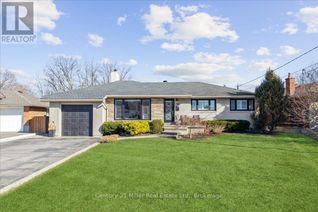 Bungalow for Sale, 30 Grande Avenue, Hamilton (Stoney Creek), ON