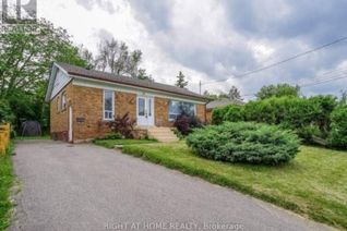 Detached House for Rent, 15 Elizabeth Street, Halton Hills (Georgetown), ON