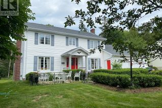 Detached House for Sale, 15 Clifton Court, Truro, NS