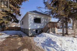 Bungalow for Sale, 308 M Avenue N, Saskatoon, SK