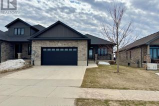 Freehold Townhouse for Sale, 494 Ivings Drive, Saugeen Shores, ON