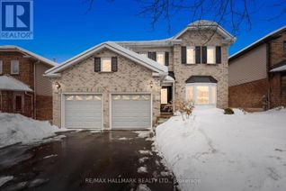 Property for Sale, 26 Buchanan Crescent, Aurora (Aurora Village), ON