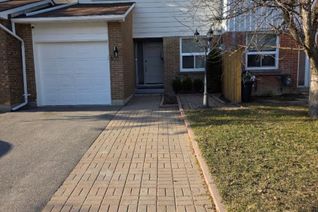 Townhouse for Sale, 102 Huntingdale Boulevard, Toronto (L'Amoreaux), ON