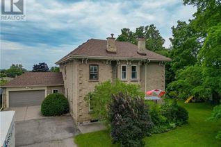 Detached House for Sale, 49 Market Street, Paris, ON