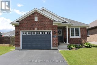 Bungalow for Sale, 120 Peach Tree Boulevard, St. Thomas, ON
