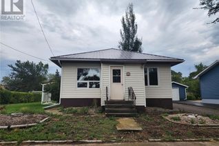 Bungalow for Sale, 809 Garnet Street, Grenfell, SK