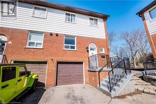 Condo Townhouse for Sale, 2445 Homelands Drive Unit# 47, Mississauga, ON