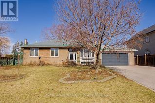 Bungalow for Sale, 2087 Wakely Street, Oakville (1020 - WO West), ON