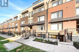 Condo Townhouse for Sale, 155 William Duncan Road #1, Toronto (Downsview-Roding-CFB), ON