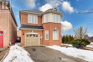 Detached House for Rent, 10 Gristone Crescent #Main, Toronto (Rouge), ON