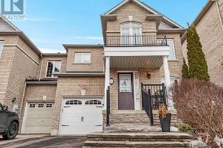 Freehold Townhouse for Sale, 150 Matthew Boyd Crescent, Newmarket (Woodland Hill), ON