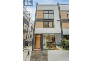 Property for Sale, 649 E 3rd Street #121, North Vancouver, BC