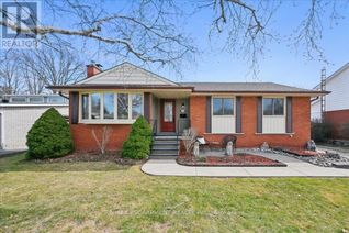 Bungalow for Sale, 5180 Tamarac Drive, Burlington (Appleby), ON