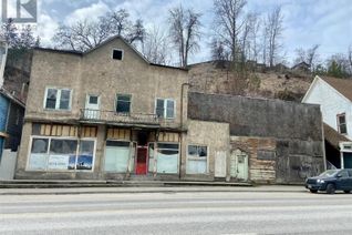 Property for Sale, 532 Rossland Avenue, Trail, BC Property for Sale, 532 Rossland Avenue, Trail, BC