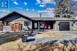 Detached House for Sale, 199 Cardiff Drive, Calgary, AB